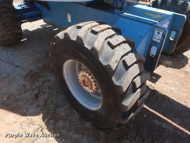 image for item GS9990 1999 Genie Z-60/34  boom lift