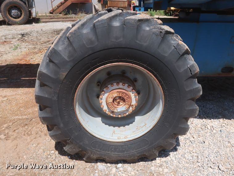 image for item GS9990 1999 Genie Z-60/34  boom lift