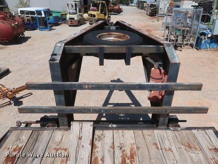 image for item GS9992 2005 John Kerr equipment trailer