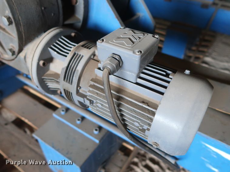 image for item GS9995 2015 Chengdu Lijia Science and Technology JT-3 tank weld roller