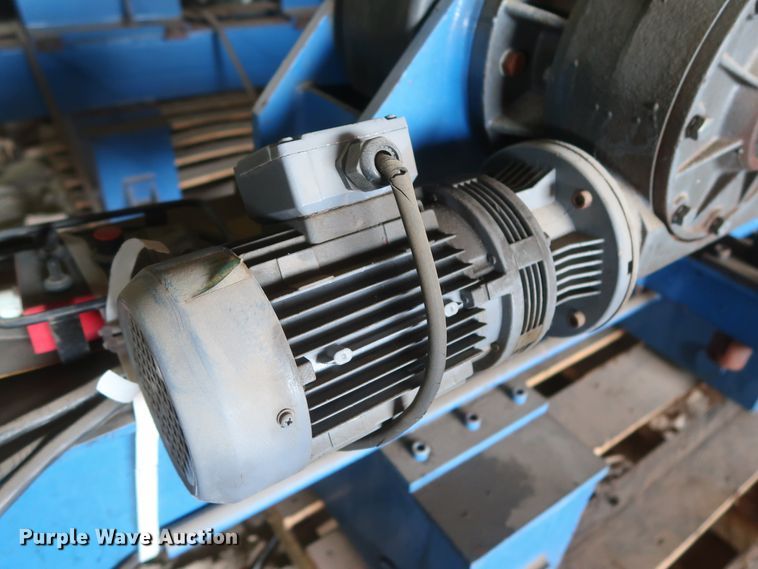 image for item GS9995 2015 Chengdu Lijia Science and Technology JT-3 tank weld roller