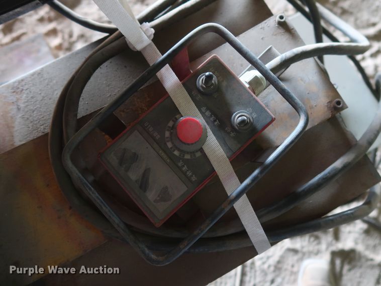 image for item GS9995 2015 Chengdu Lijia Science and Technology JT-3 tank weld roller