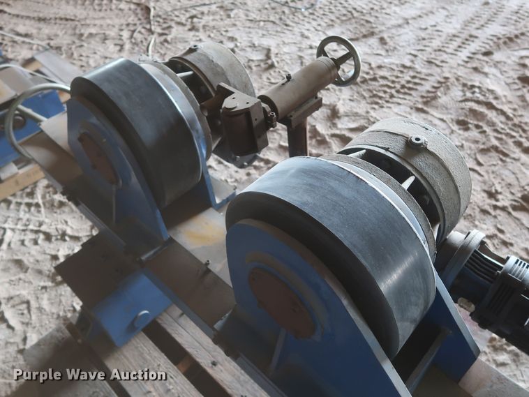 image for item GS9995 2015 Chengdu Lijia Science and Technology JT-3 tank weld roller