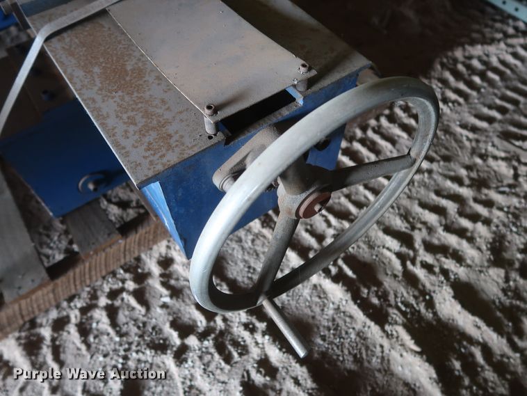 image for item GS9995 2015 Chengdu Lijia Science and Technology JT-3 tank weld roller