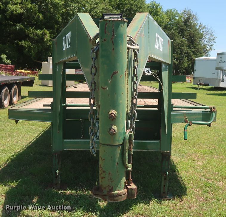 image for item GS9997 2001 Elite equipment trailer