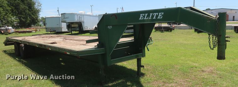 image for item GS9997 2001 Elite equipment trailer