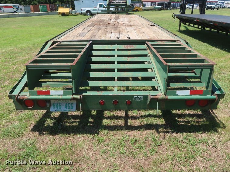 image for item GS9997 2001 Elite equipment trailer