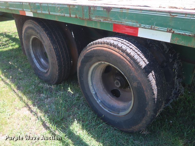 image for item GS9997 2001 Elite equipment trailer