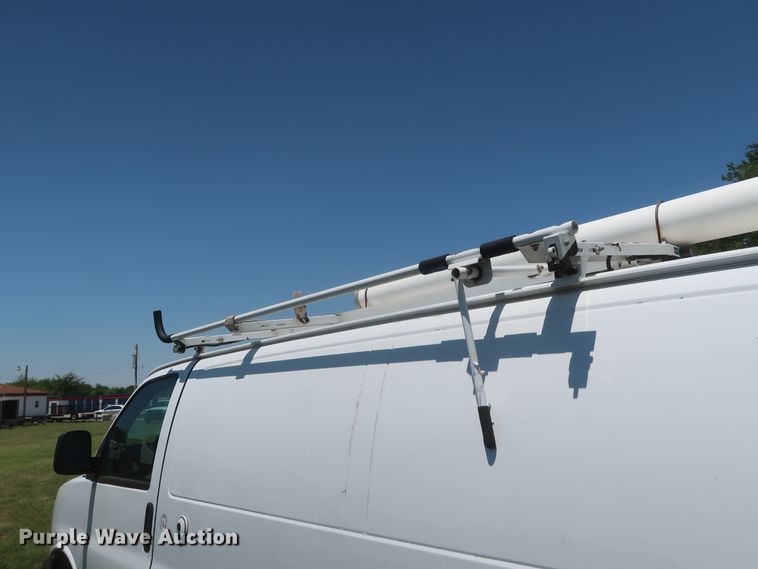 image for item GS9998 2012 Chevrolet Express 2500  van