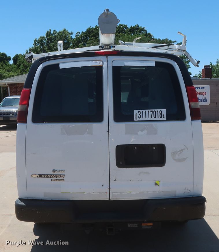 image for item GS9999 2012 Chevrolet Express 2500  van