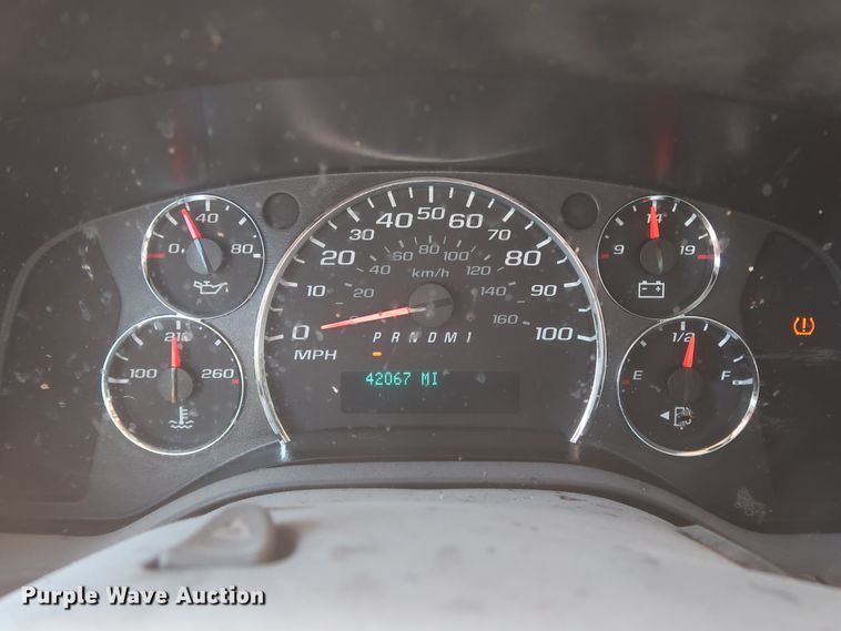 image for item GS9999 2012 Chevrolet Express 2500  van