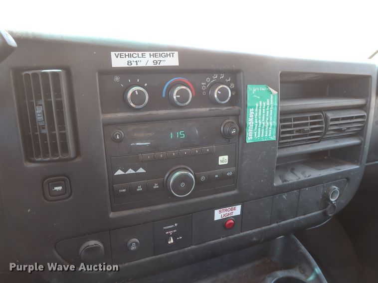 image for item GS9999 2012 Chevrolet Express 2500  van