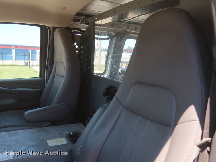 image for item GS9999 2012 Chevrolet Express 2500  van