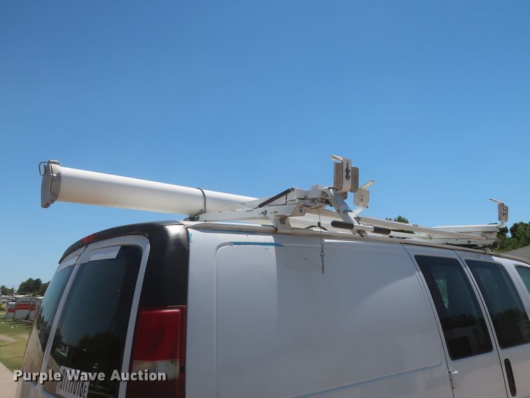 image for item GS9999 2012 Chevrolet Express 2500  van