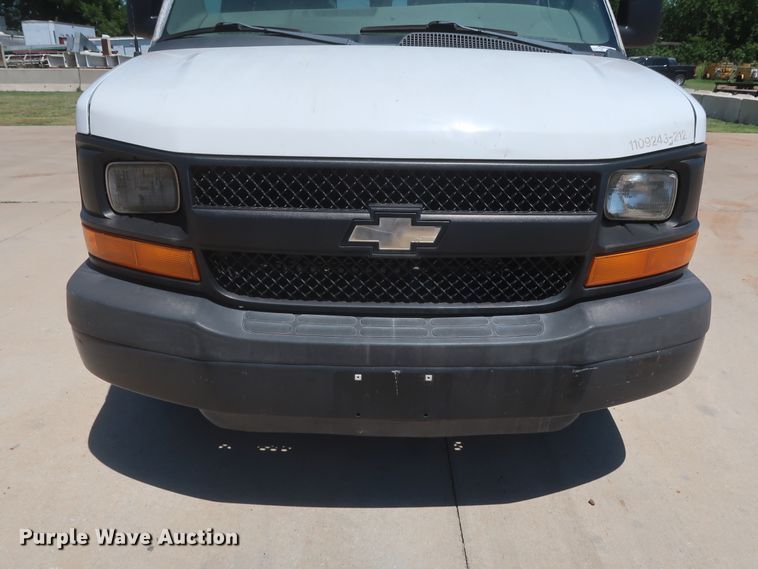 image for item GS9999 2012 Chevrolet Express 2500  van