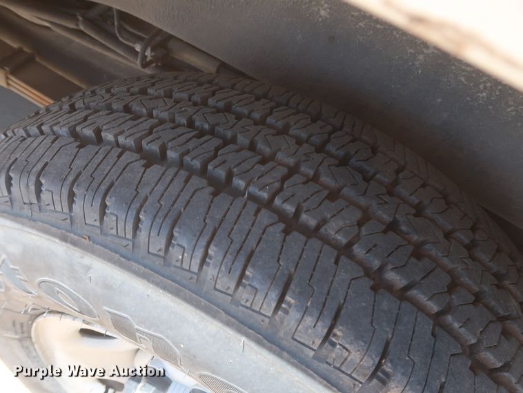 image for item GS9999 2012 Chevrolet Express 2500  van