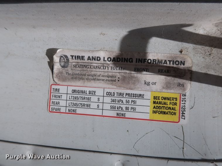 image for item GS9999 2012 Chevrolet Express 2500  van