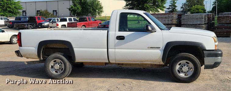 image for item GT9146 2007 Chevrolet Silverado 2500  pickup truck