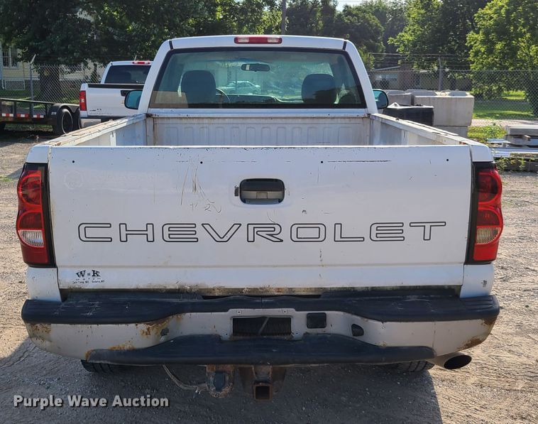 image for item GT9146 2007 Chevrolet Silverado 2500  pickup truck