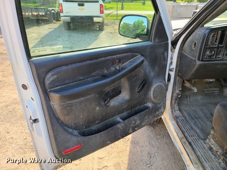 image for item GT9146 2007 Chevrolet Silverado 2500  pickup truck