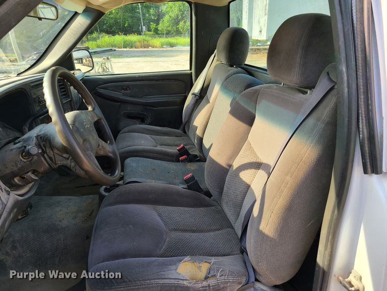 image for item GT9146 2007 Chevrolet Silverado 2500  pickup truck