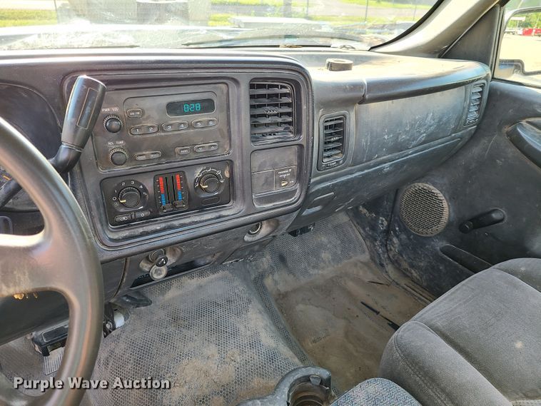 image for item GT9146 2007 Chevrolet Silverado 2500  pickup truck