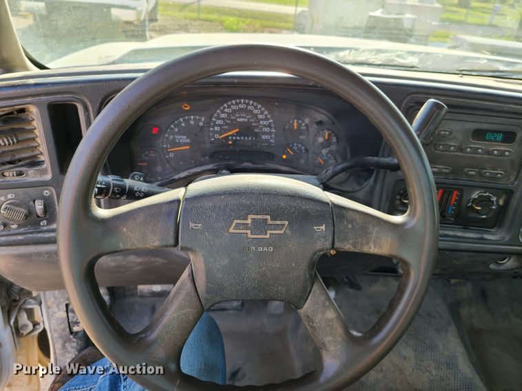 image for item GT9146 2007 Chevrolet Silverado 2500  pickup truck