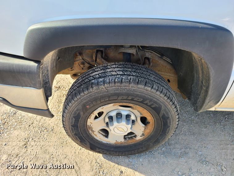 image for item GT9146 2007 Chevrolet Silverado 2500  pickup truck