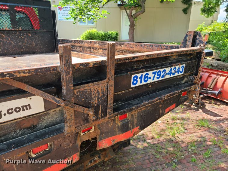 image for item GT9192 2003 Chevrolet C4500  dump truck