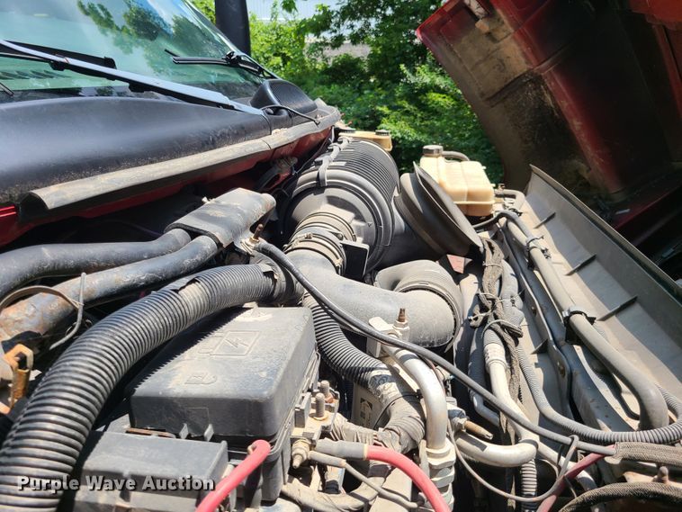 image for item GT9192 2003 Chevrolet C4500  dump truck