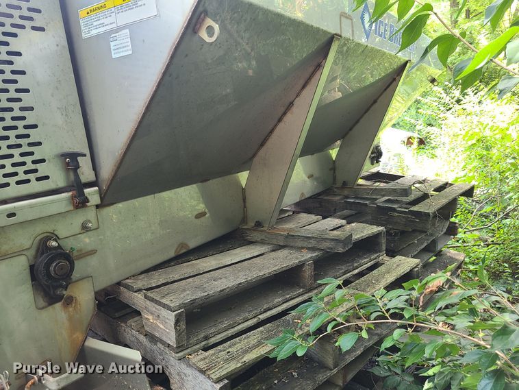 image for item GT9194 Western Ice Breaker stainless steel spreader