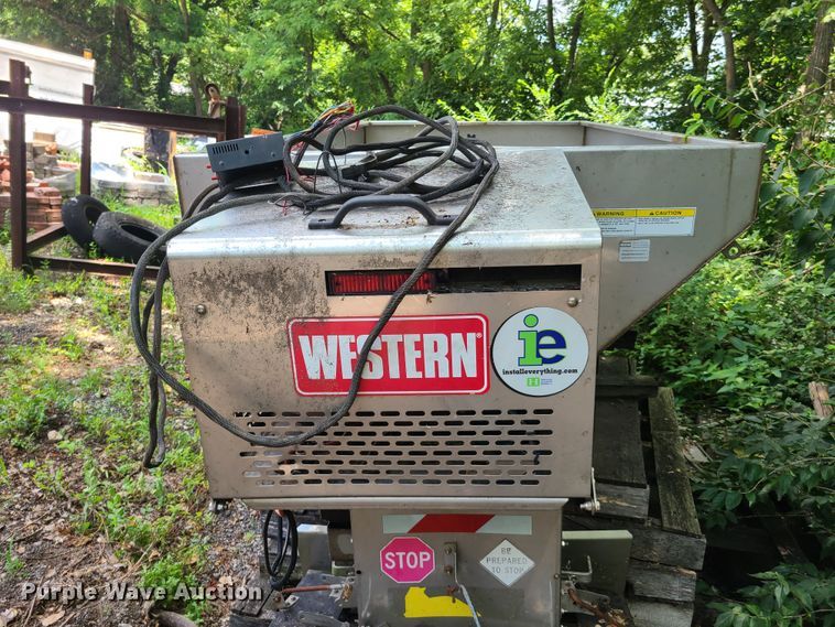 image for item GT9194 Western Ice Breaker stainless steel spreader