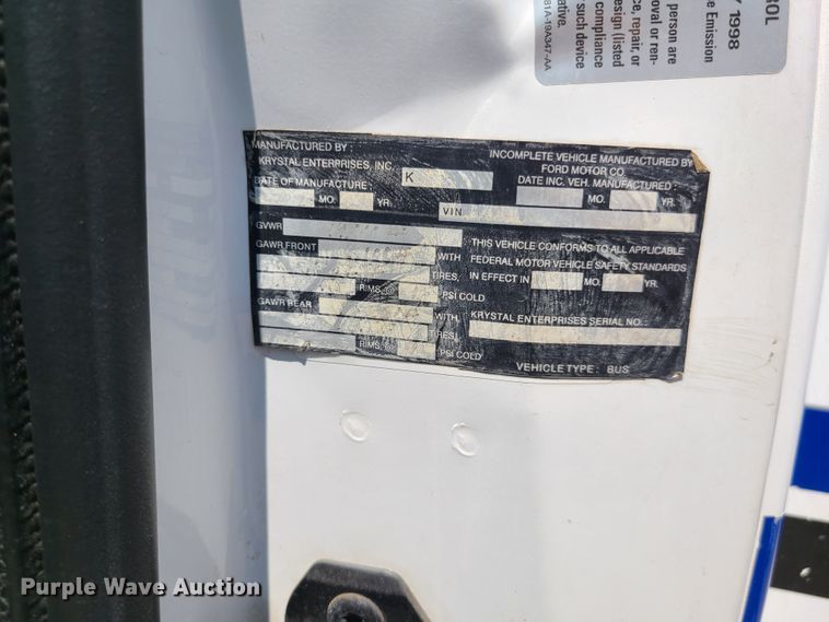 image for item GT9197 1999 Ford F550  shuttle bus