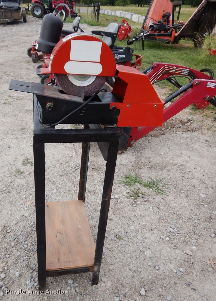 image for item GT9339 Oregon mower blade sharpener