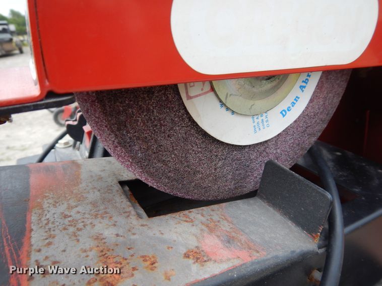 image for item GT9339 Oregon mower blade sharpener