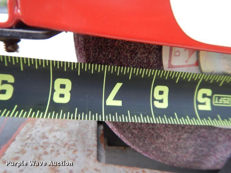 image for item GT9339 Oregon mower blade sharpener