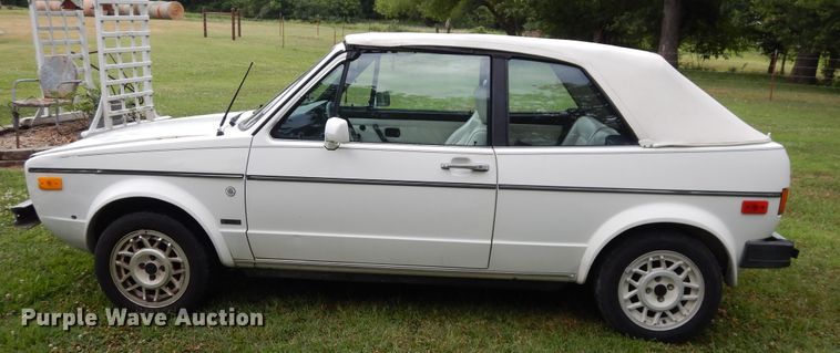 image for item GT9341 1987 Volkswagen Cabriolet convertible