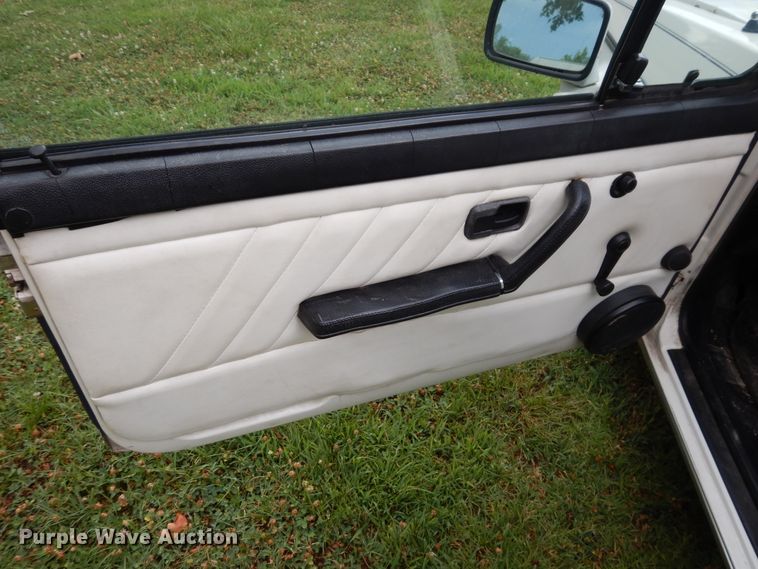 image for item GT9341 1987 Volkswagen Cabriolet convertible