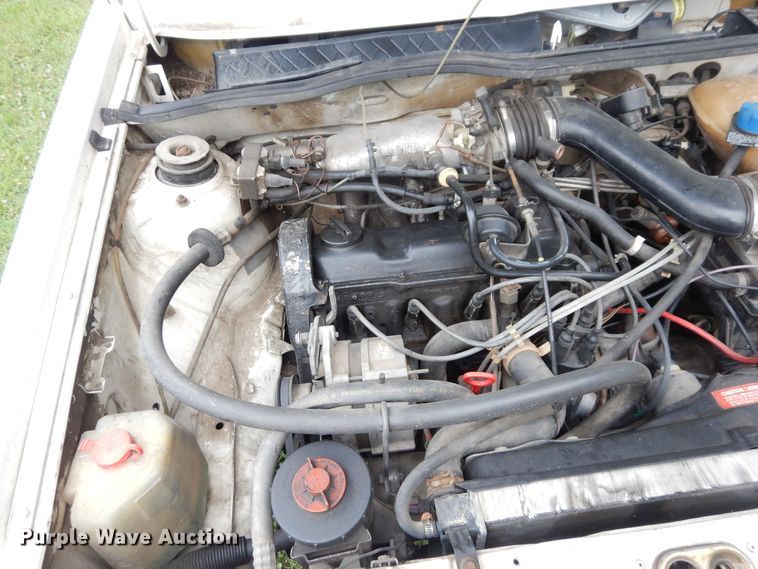 image for item GT9341 1987 Volkswagen Cabriolet convertible