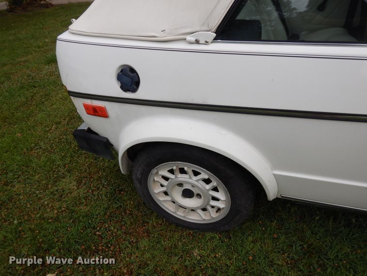 image for item GT9341 1987 Volkswagen Cabriolet convertible