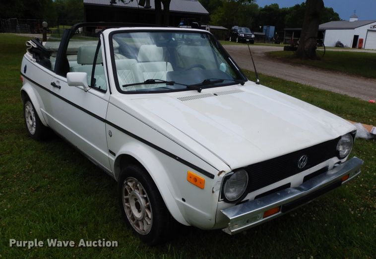 image for item GT9341 1987 Volkswagen Cabriolet convertible