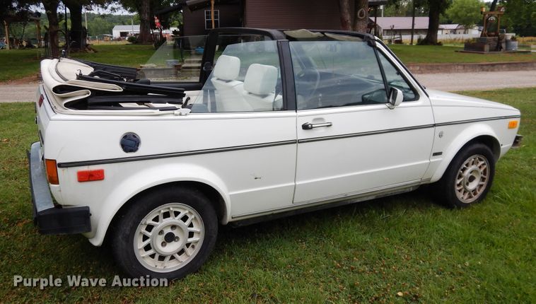 image for item GT9341 1987 Volkswagen Cabriolet convertible