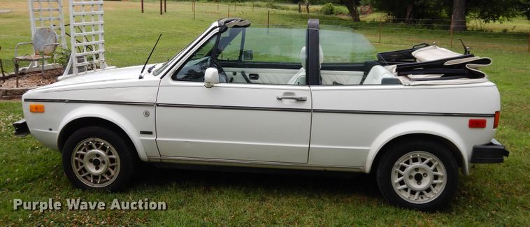 image for item GT9341 1987 Volkswagen Cabriolet convertible