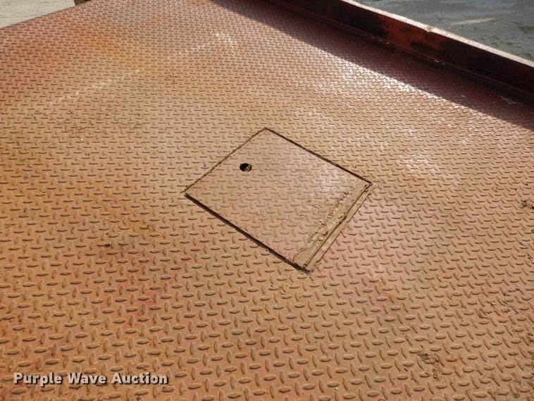 image for item GT9349 Steel flatbed