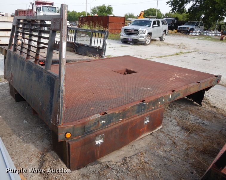 image for item GT9350 Steel flatbed