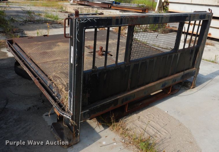 image for item GT9351 Steel flatbed