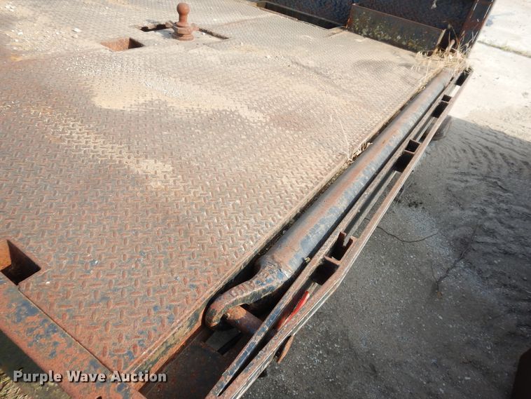 image for item GT9351 Steel flatbed