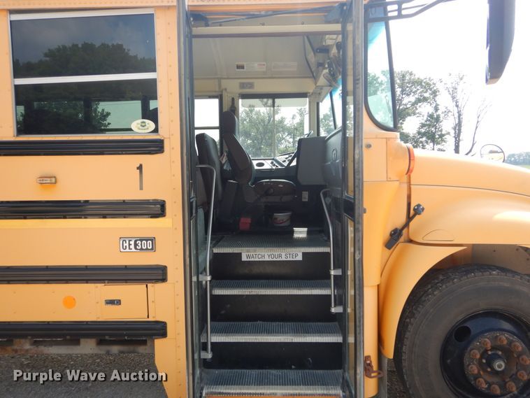 image for item GV9090 2008 International CE school bus