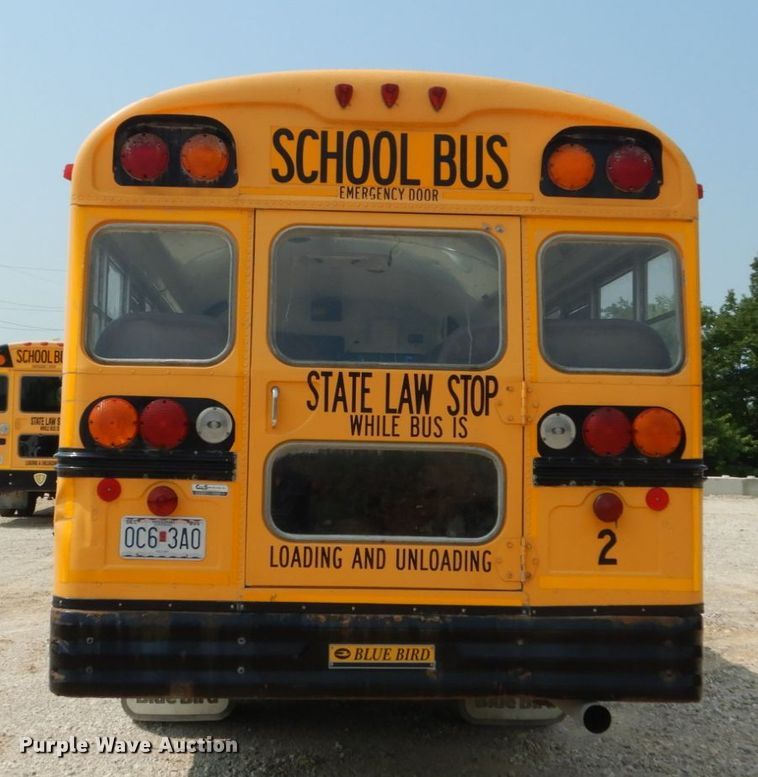 image for item GV9091 2004 International 3800 school bus