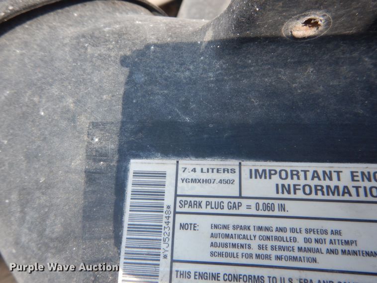 image for item GV9092 2000 Chevrolet B7 school bus